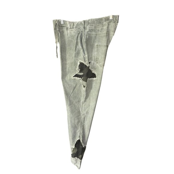 Tempo Paris Gray Jogger Pants With Camo Star Patches - Picture 2 of 12